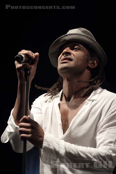 YANNICK NOAH - 2011-05-10 - PARIS - Place de la Bastille - 